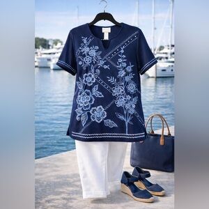 🦋 NWOT Alfred Dunner Petite PM “Blue Bayou” Monotone Embroidery Top
